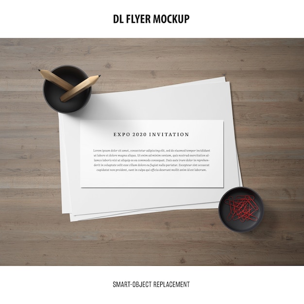 Бесплатный PSD dl flyer mockup