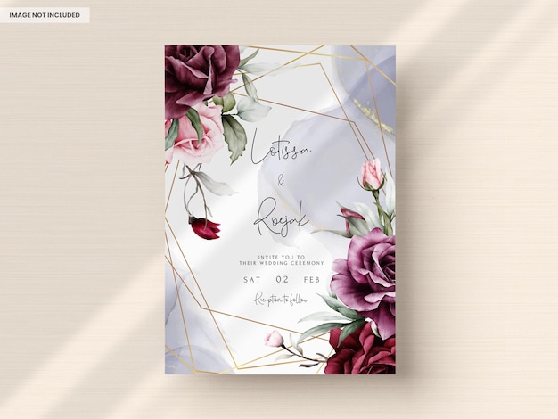 PSD gratuito elegante set di biglietti d'invito per matrimonio ad acquerello con rose rosse