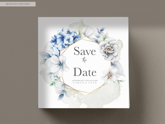 PSD gratuito elegante biglietto d'invito per matrimonio con una bellissima composizione floreale grigia e blu