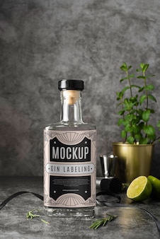 Gin bottlle labeling design mockup Free Psd