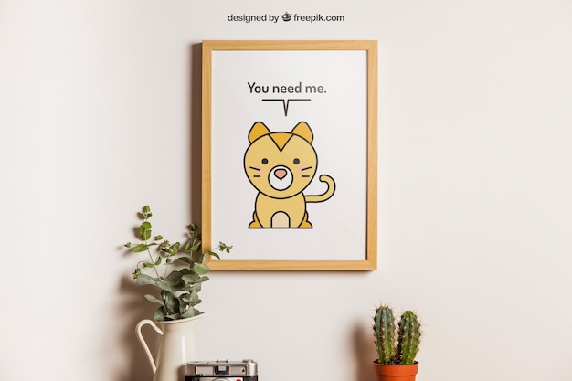 Hanging frame with cute animal decoration