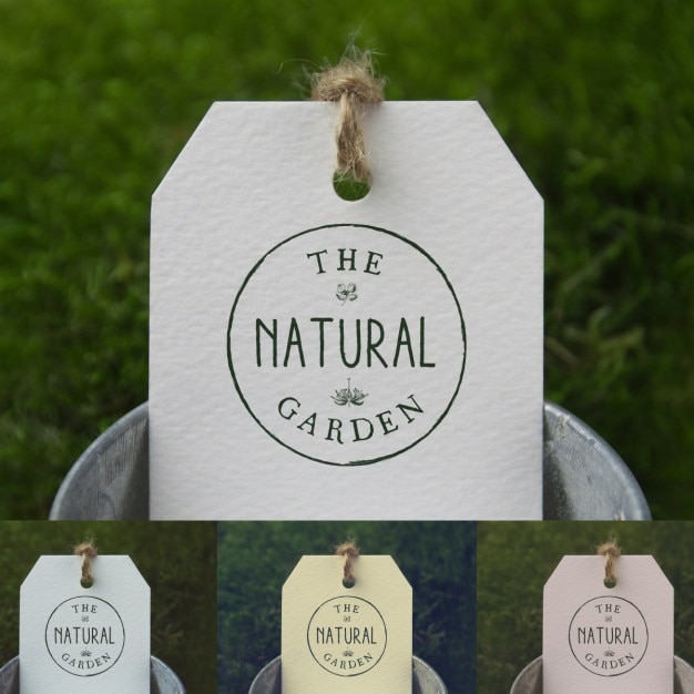 Label Realistic Presentation: Free PSD Template for Vintage Mockup