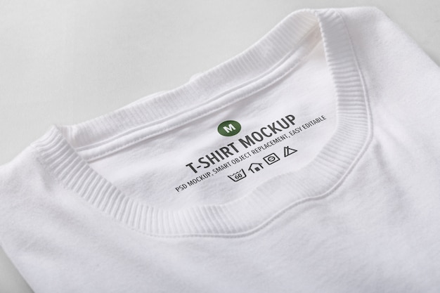 Download Logo mockup t-shirt label tag mockup psd. | Premium PSD File