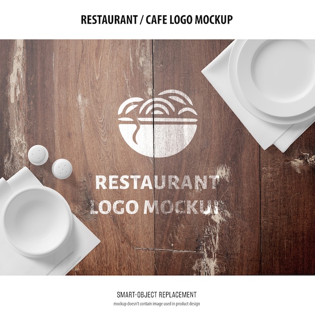 Free PSD logo mockup