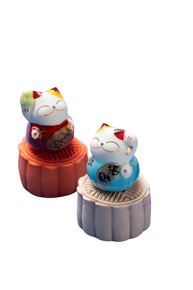 Free PSD lucky cat still life