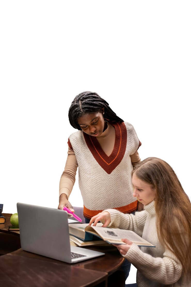 Free PSD medium shot women studying