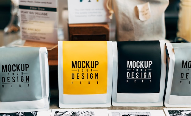 PSD gratuito mockup di confezioni di caffè in grani