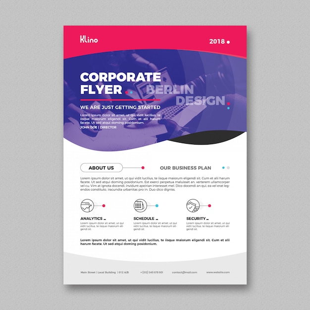 Free PSD modern corporate flyer template