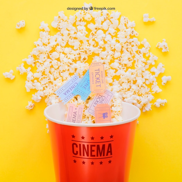 PSD gratuito biglietti per il cinema nel secchio di popcorn