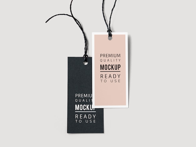 PSD gratuito coppia di mockup di tag etichetta di moda