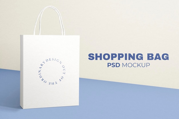 Paper shopping bag mockup psd in minimal style Free Psd