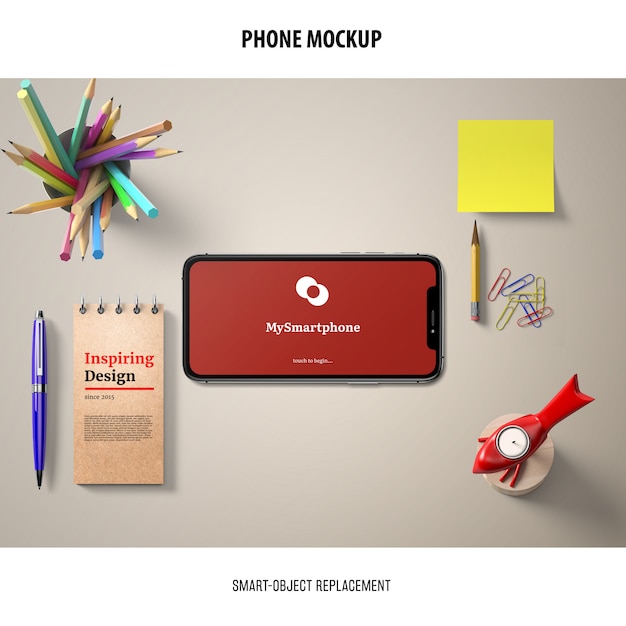 PSD gratuito mockup schermo del telefono