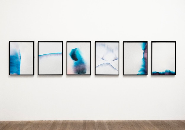 Picture frames mockup psd with chromatography art on the wall