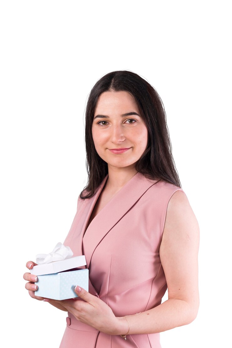 Free PSD portrait of girl at birthday celebration isolated