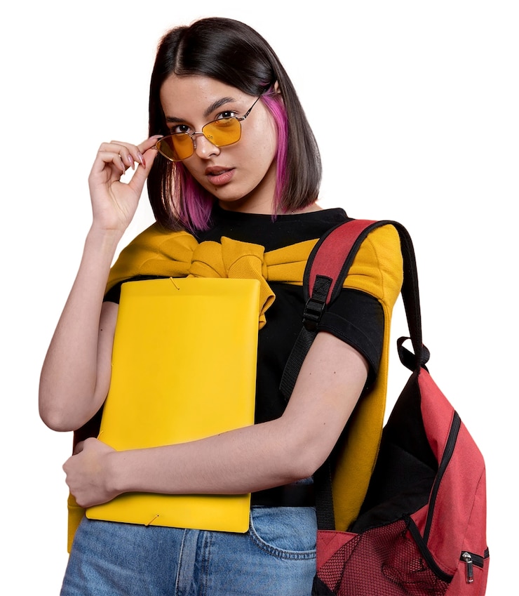 Free PSD portrait of teenager girl isolated