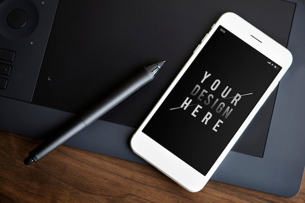 Free PSD premium mobile phone screen mockup template