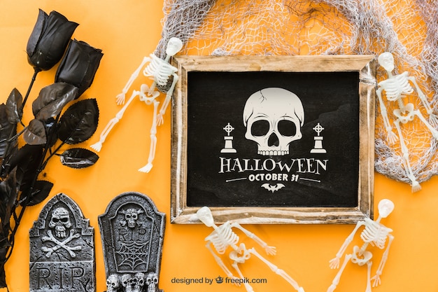 PSD gratuito spettacolare mockup di ardesia di halloween