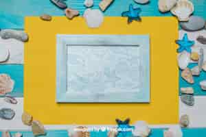 Free PSD summer beach concept with frame