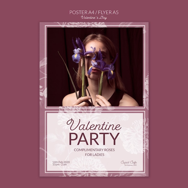 Free PSD valentine's day poster concept mock-up