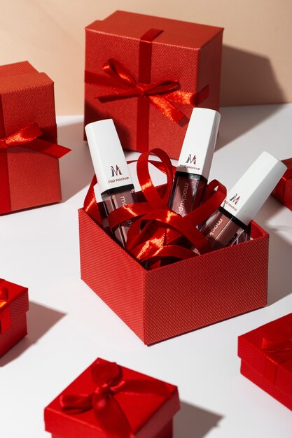 Free PSD | Valentines day still life with makeup mockup