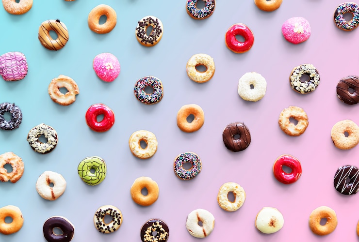 Free PSD varities of donut flavor shot in aerial view