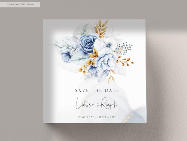 무료 PSD 아름다운 흰색 파란색과 금색 꽃무늬가 있는 결혼식 초대 카드
