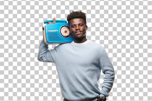 ビンテージ​の​青色​の​ラジオ​を​持つ​若い​黒人