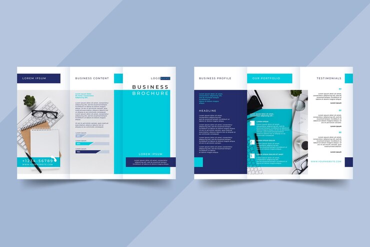 Free Vector abstract trifold brochure template with photo