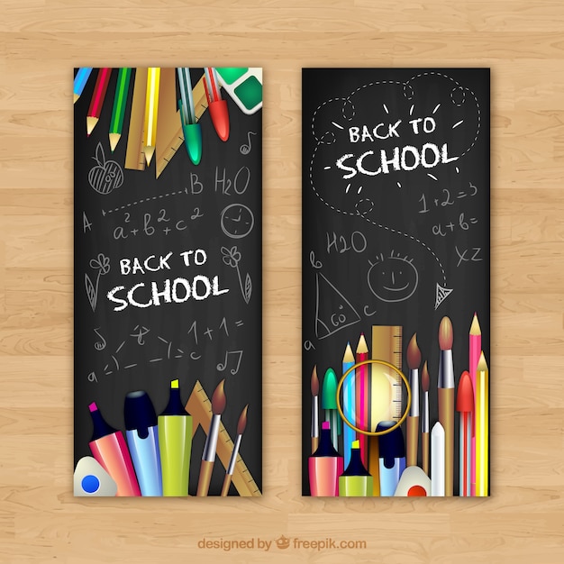 Бесплатное векторное изображение Назад к школьным баннерам с карандашами и ручками