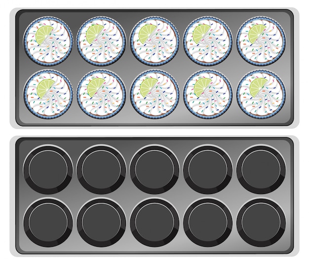 白い背景の上のカップケーキのベーキングトレイ