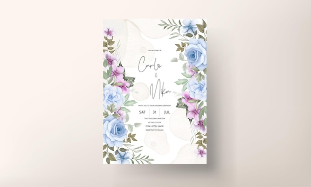 Free vector beautiful floral wreath invitation card template