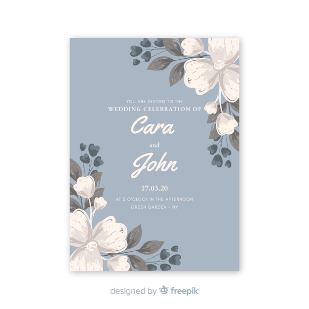 Free vector beautiful light blue wedding invitation with watercolor flowers
