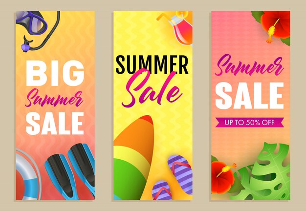 Набор надписей Big Summer Sale, доски для серфинга и ласты