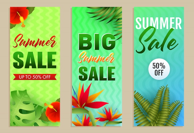 Бесплатное векторное изображение Большая надпись летняя распродажа, тропические листья и цветы