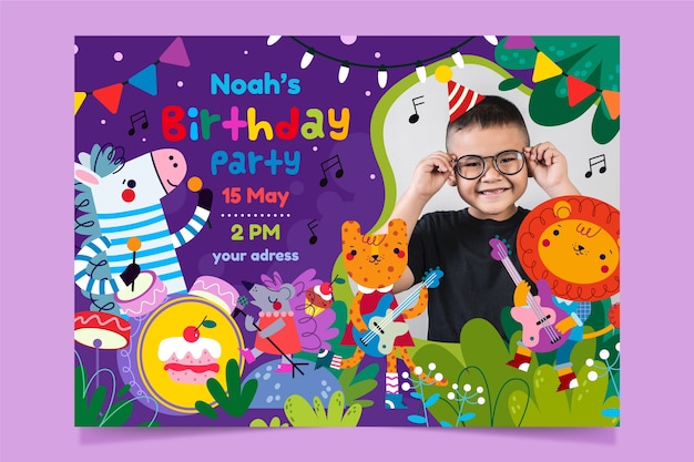 Free vector birthday invitation template with photo of little boy