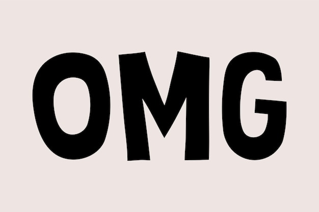 Черная типография OMG на бежевом фоне