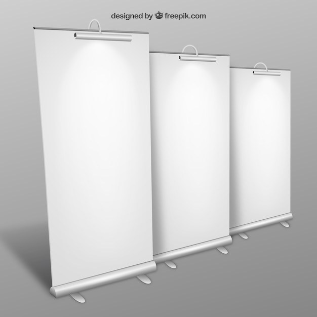 Vettore gratuito blank roll up banner insieme