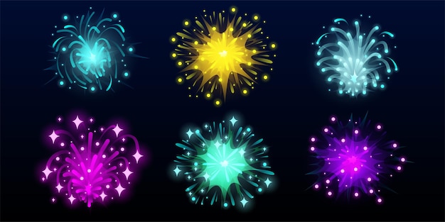 Fuochi d'artificio di carnevale luminosi nel cielo notturno