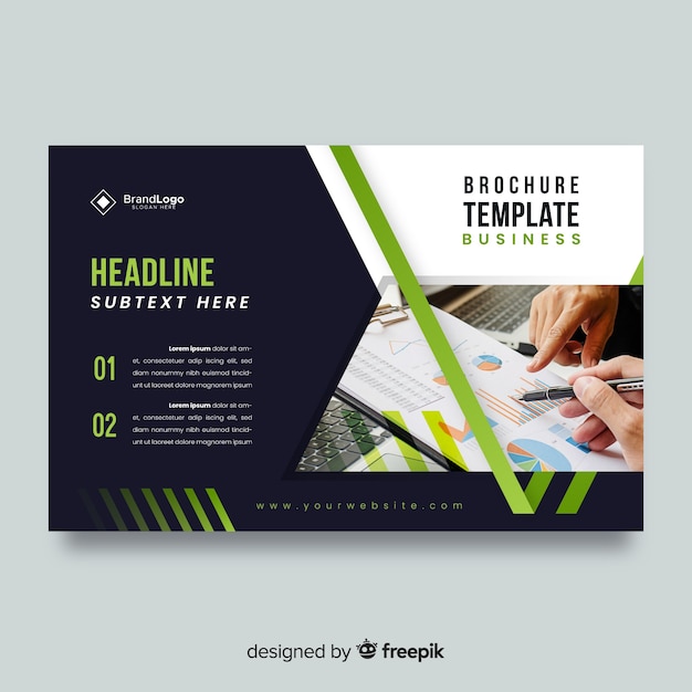 Free vector business flyer template with photo