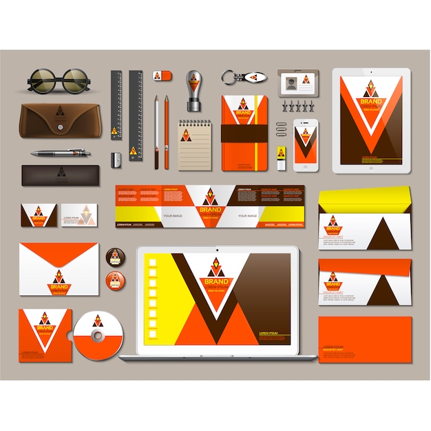 Vettore gratuito business stationery con design arancione