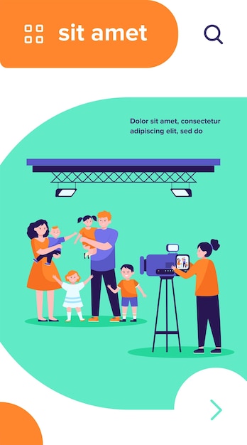 無料ベクター スタジオで大家族のシーンを撮影するカメラマン