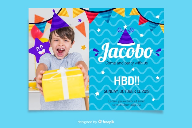 Free vector children birthday invitation template with photo