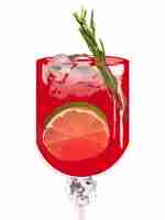 Free vector cocktail red drink with lime slice and rosemary vectors