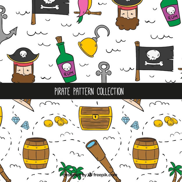 Vettore gratuito disegni decorativi con elementi pirata a mano