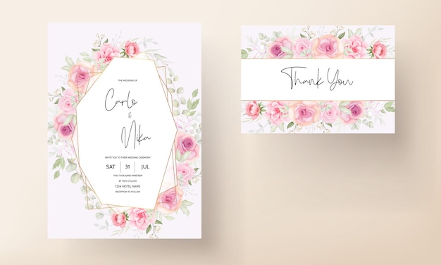 Vettore gratuito design elegante carta di invito matrimonio floreale morbido