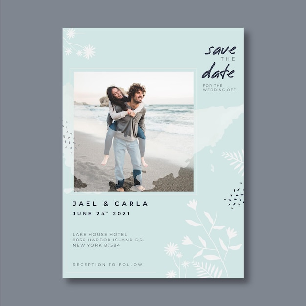 Free vector engagement invitation template with photo