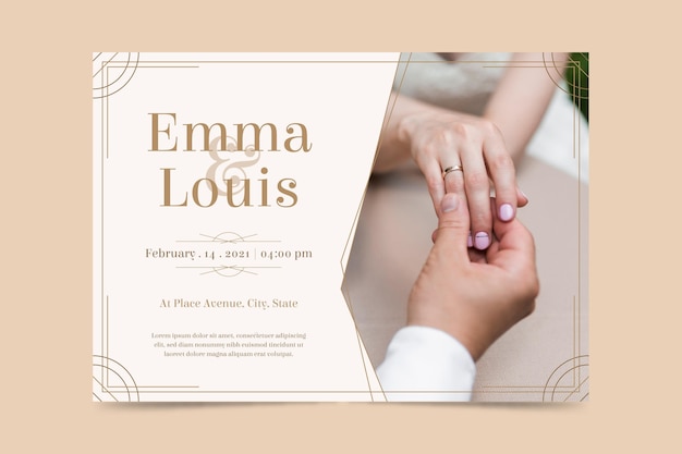 Free vector engagement invitation template with picture
