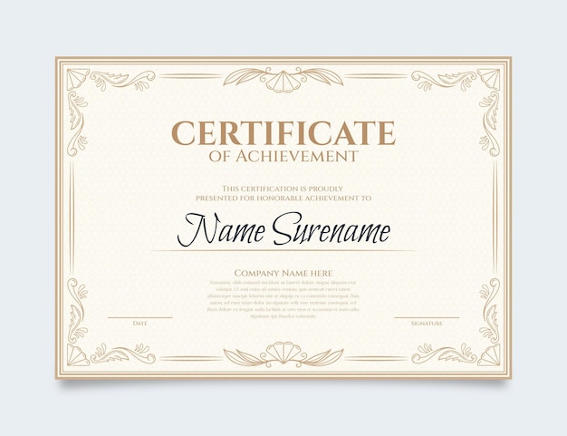 Vettore gratuito modello di certificato ornamentale disegnato a mano di incisione