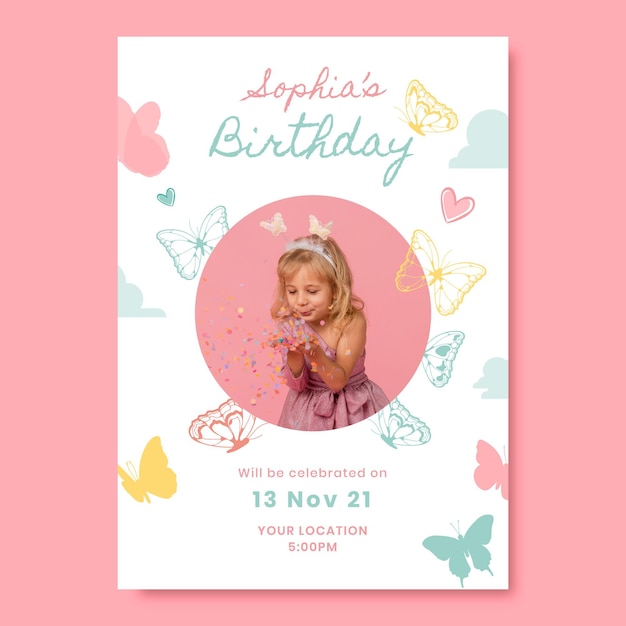 Бесплатное векторное изображение Шаблон приглашения на день рождения плоской бабочки с фото