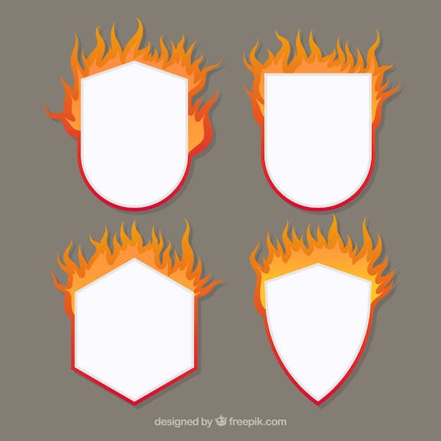 Vettore gratuito etichetta di fuoco design piatto / collezione di badge